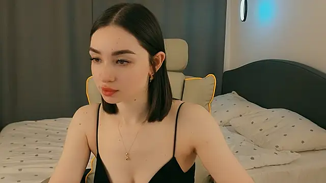 cherrylatte's Live XXX Chat