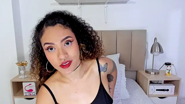 Chat XXX en directo de Zoe_Gruber
