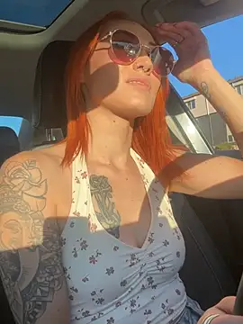 ThornsandHoney Chat XXX in diretta