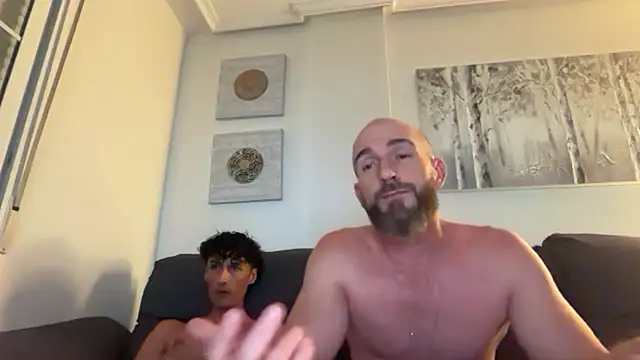 latenightbros – webcam-show