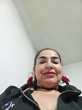 MaryRoze_ Chat XXX in diretta