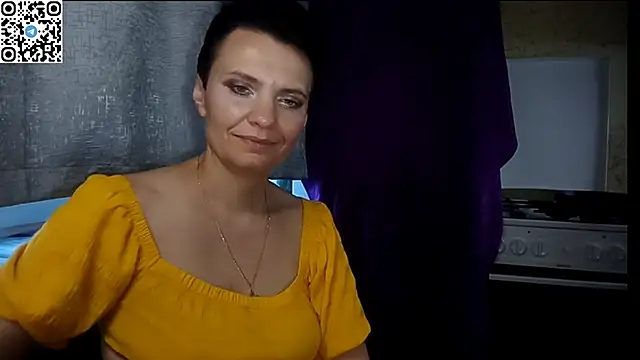 Chat XXX en directo de HotMamaQueen234