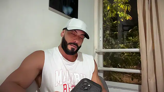 צ'אט XXX בשידור חי של romeolovedark
