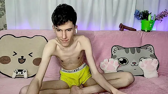 GoodBoyLuca: απευθείας συνομιλία ΧΧΧ