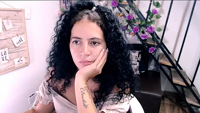 samantha_baby_ Chat XXX live