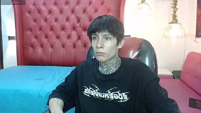 Cry_therealのライブXXXチャット