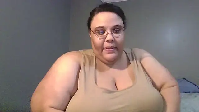 SexyBBW10790's Live XXX Chat