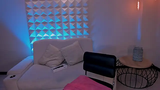 Chatroom XXX en direct de MaddisonLowe