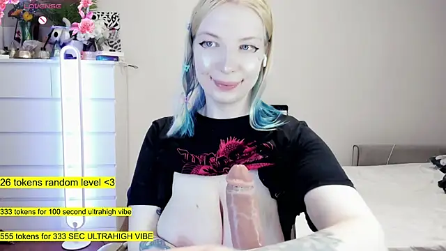 Онлайн чат XXX aya_katana