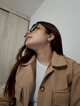Chat XXX en directo de cutetemari