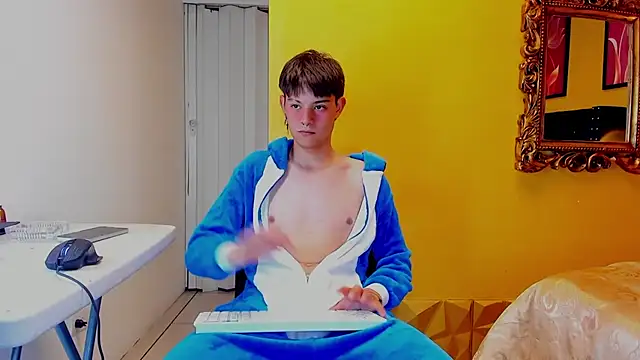 XXX chat uživo modela luckk_