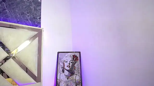 ladymooncs Adlı Modelin Canlı XXX Sohbeti