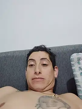 Chat XXX en directo de Tiger_cryad