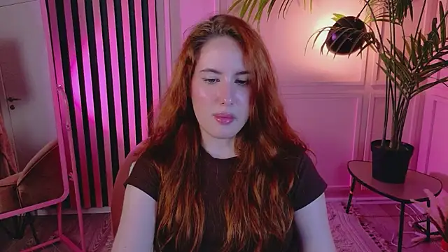 ChloeAster's Live XXX Chat