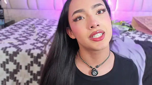 AriBloom7 live XXX chat
