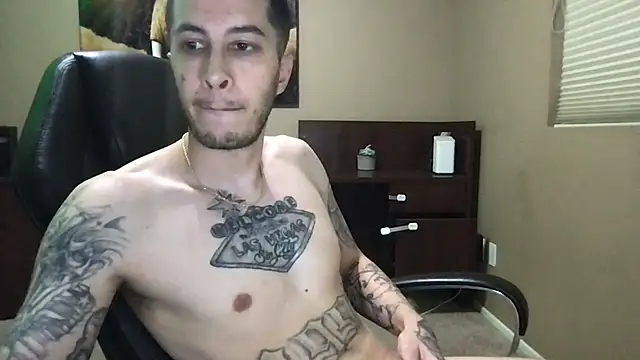 Chatroom XXX en direct de JuicyJoshy