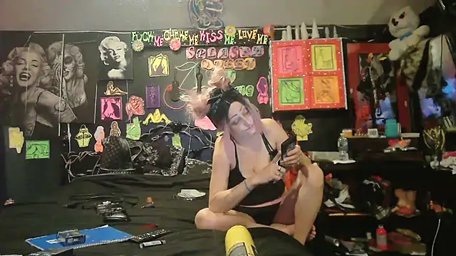 Splash_Queen420 现场XXX聊天