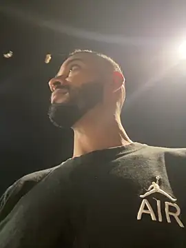 Živý XXX chat bigblack0111