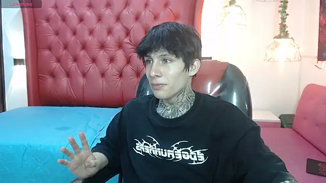 Онлайн чат XXX Cry_thereal