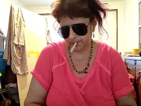 Chat XXX ao vivo de Samantha_Squirt@xh