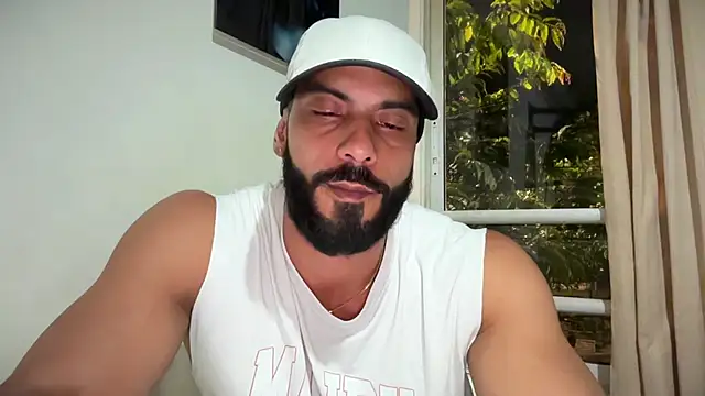 romeolovedark élő XXX-chatje