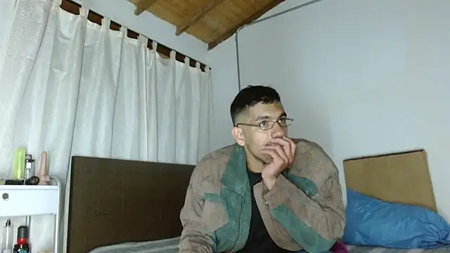 JohanyLatino 라이브 XXX 채팅