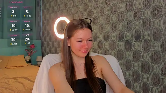 Chat XXX Live Nicole_Charm