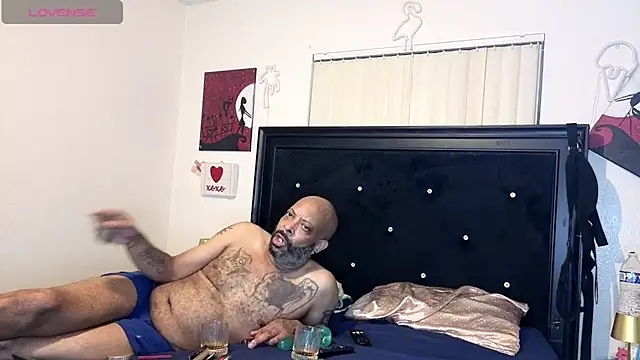 Czat XXX na żywo – MrAndMrsCrook