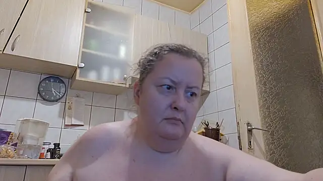 melissaBlessing élő XXX-chatje
