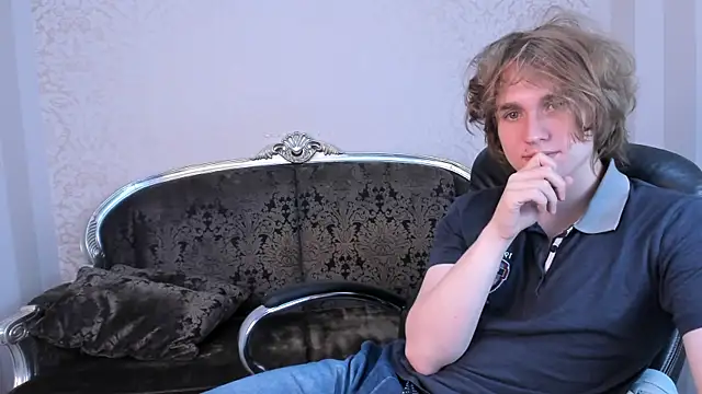 XXX chat uživo modela FinnBev