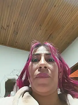 XXX chat uživo modela tatianabelli