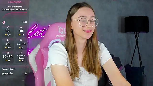 Živý XXX chat Lucy_Green