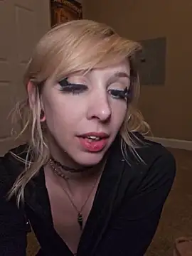 Онлайн чат XXX AmethystFoxx