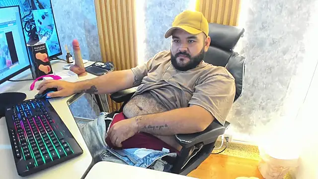 Chat +18 de max_river_ ao vivo