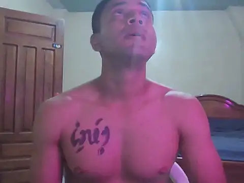 User_02_ Live XXX Chat
