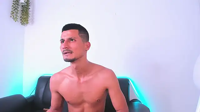 Dante_Fire_ Chat XXX live