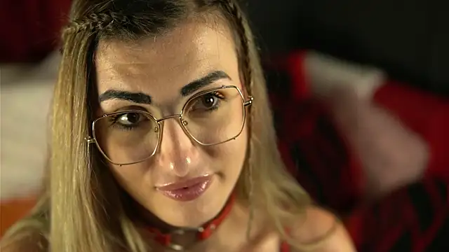 دردشة Tracyix الجنسية المباشرة
