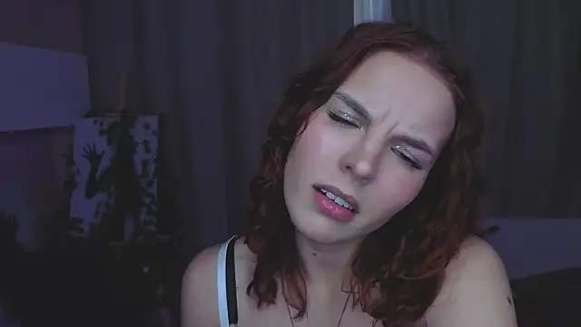 SinaHogsette Chat XXX live