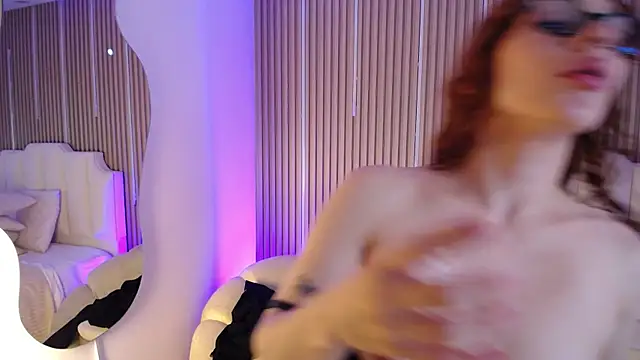 Katy_Van élő XXX-chatje