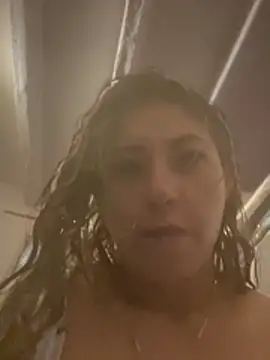 Khalyk_G Chat XXX in diretta