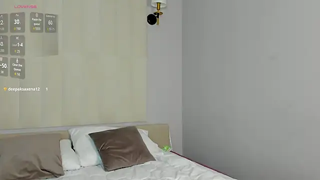 LunaaBee – Naživo XXX chat