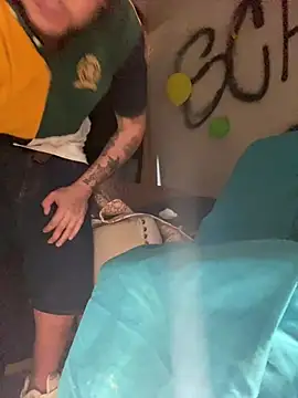 הופעת וובקאם של GusanoDelicioso
