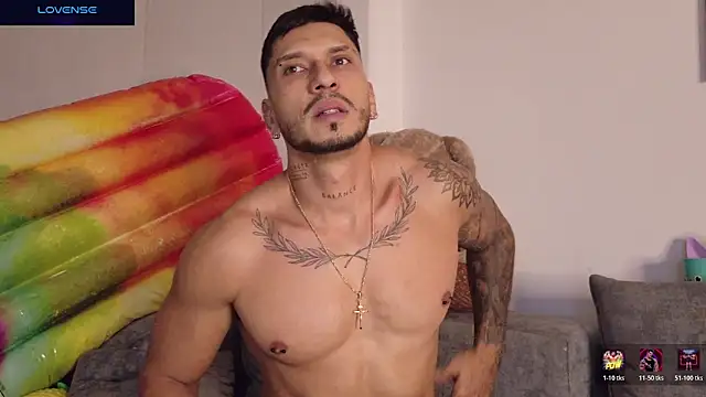 Seth_Vegaa লাইভ XXX চ্যাট