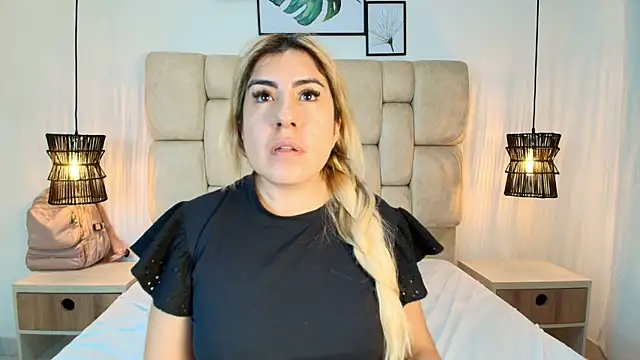 AdharaSmithh Chat XXX live