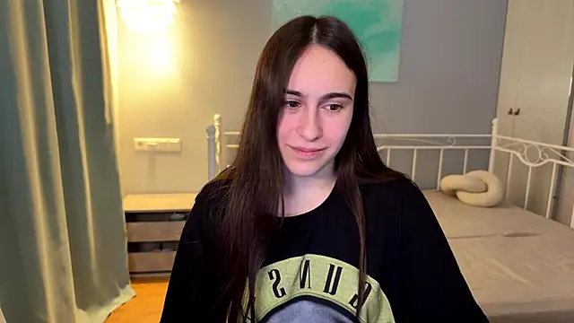 AliceKolltt élő XXX-chatje