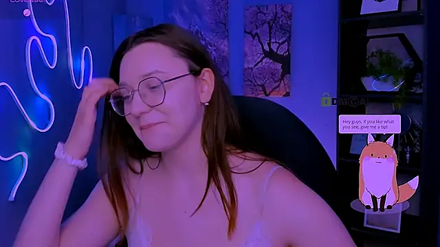 nymira Chat XXX in diretta