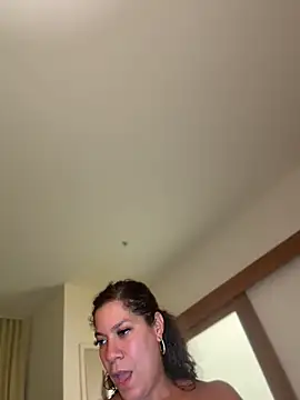 Chatroom XXX en direct de Bigbuttbrooklynn