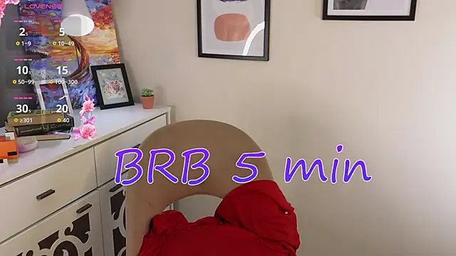 XXX chat uživo modela Umia_Bordered