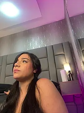 Salo_Angel__ Chat XXX in diretta