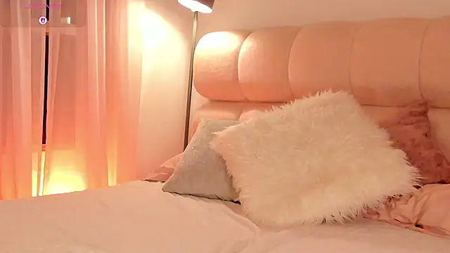selene_phmoon's Live XXX Chat